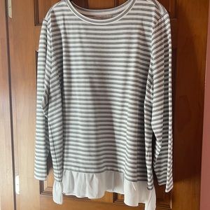 Loft Plus Top Black/White size 24/26